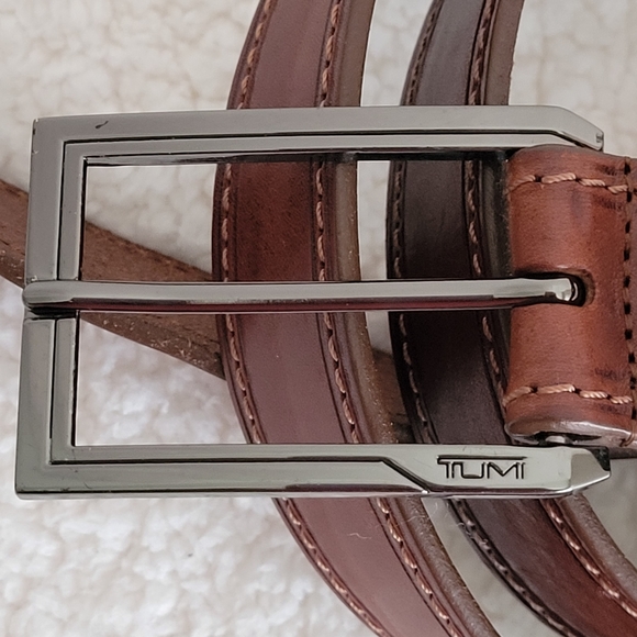 Tumi Accessories Mens Tumi Brown Leather Belt Size 45 2 Length